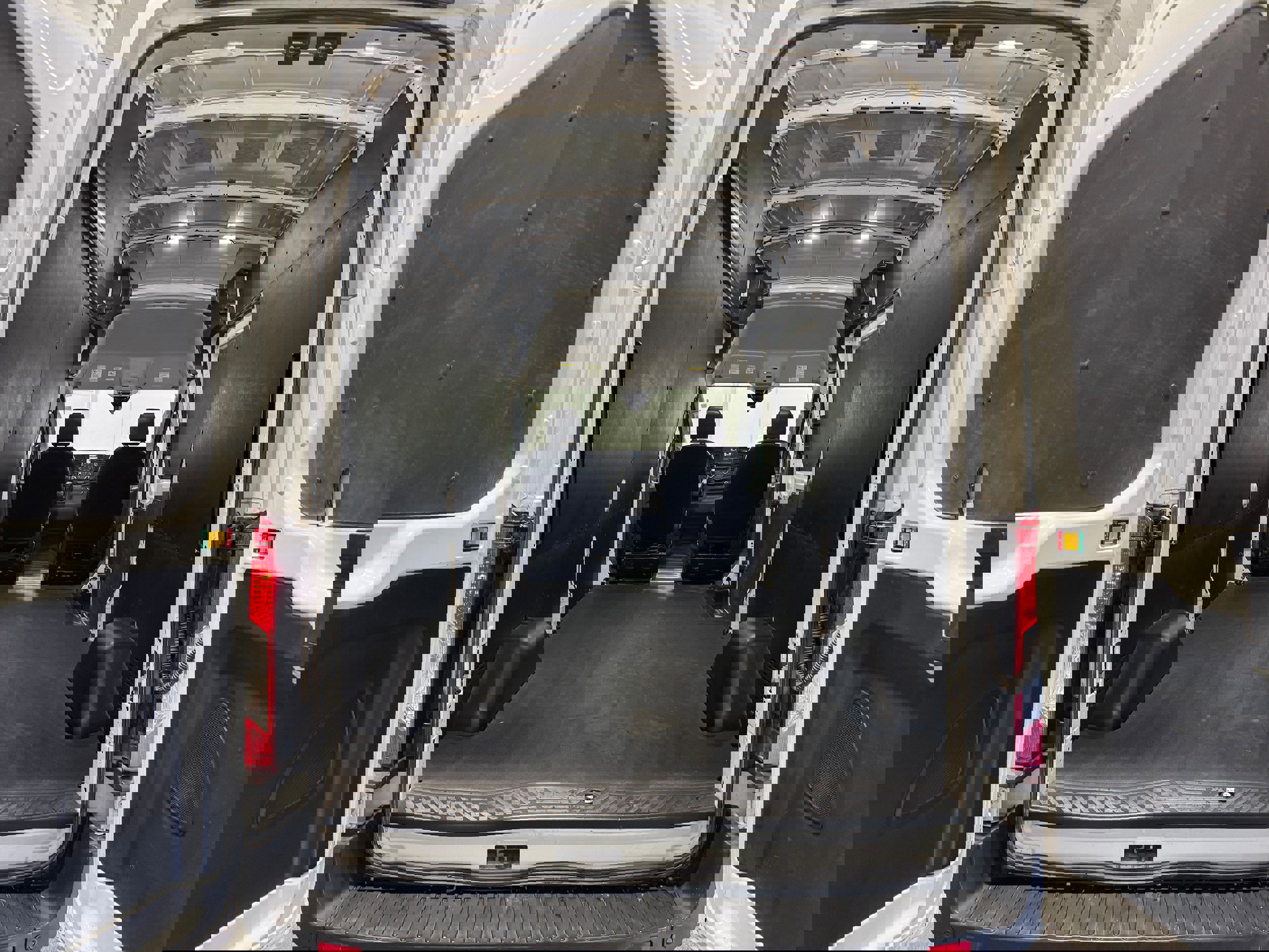 Used 2022 Ford Transit 350 148 High Roof AWD w/ Load Area Protection Package image 16