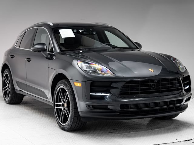 Certified 2021 Porsche Macan AWD/4WD image 31