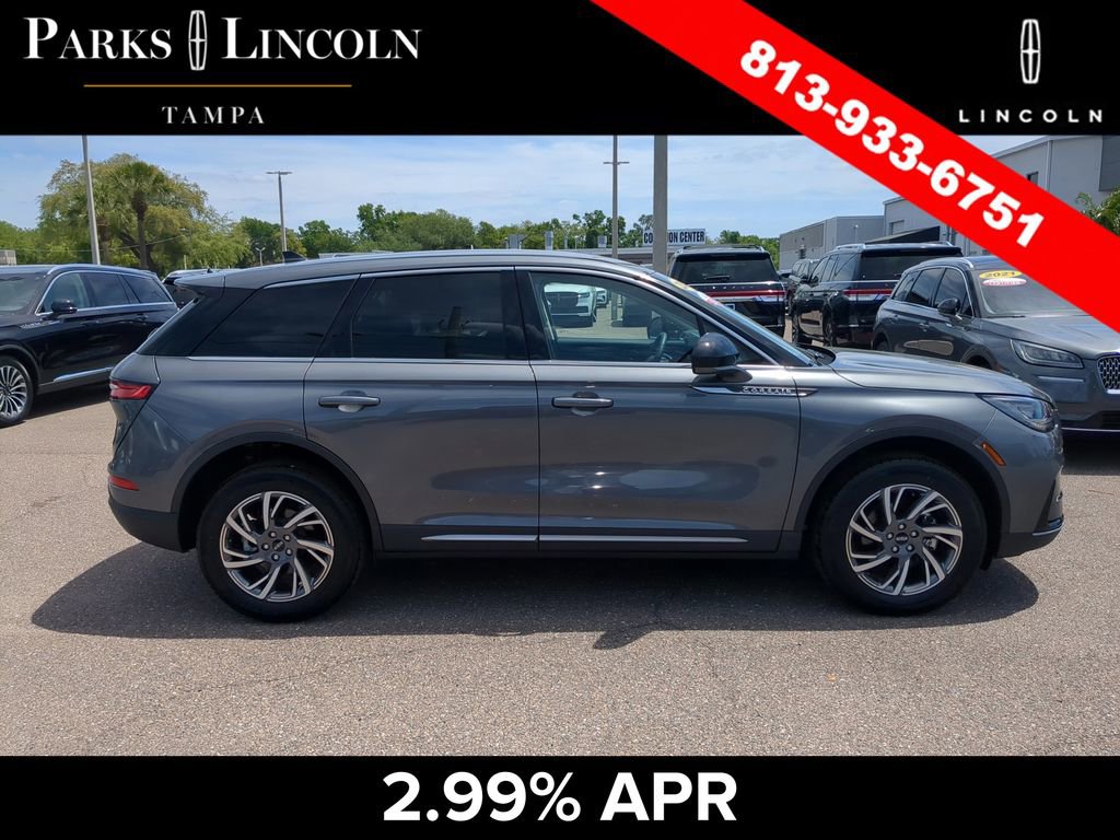 Certified 2024 Lincoln Corsair FWD image 3