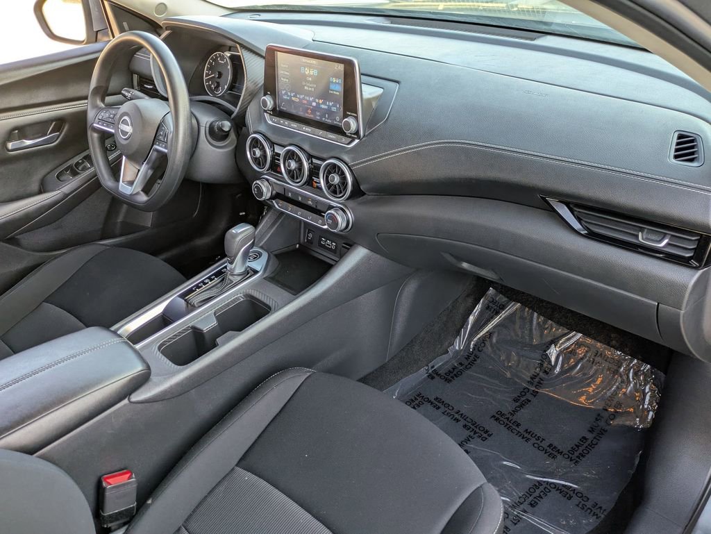 Used 2024 Nissan Sentra SV image 29