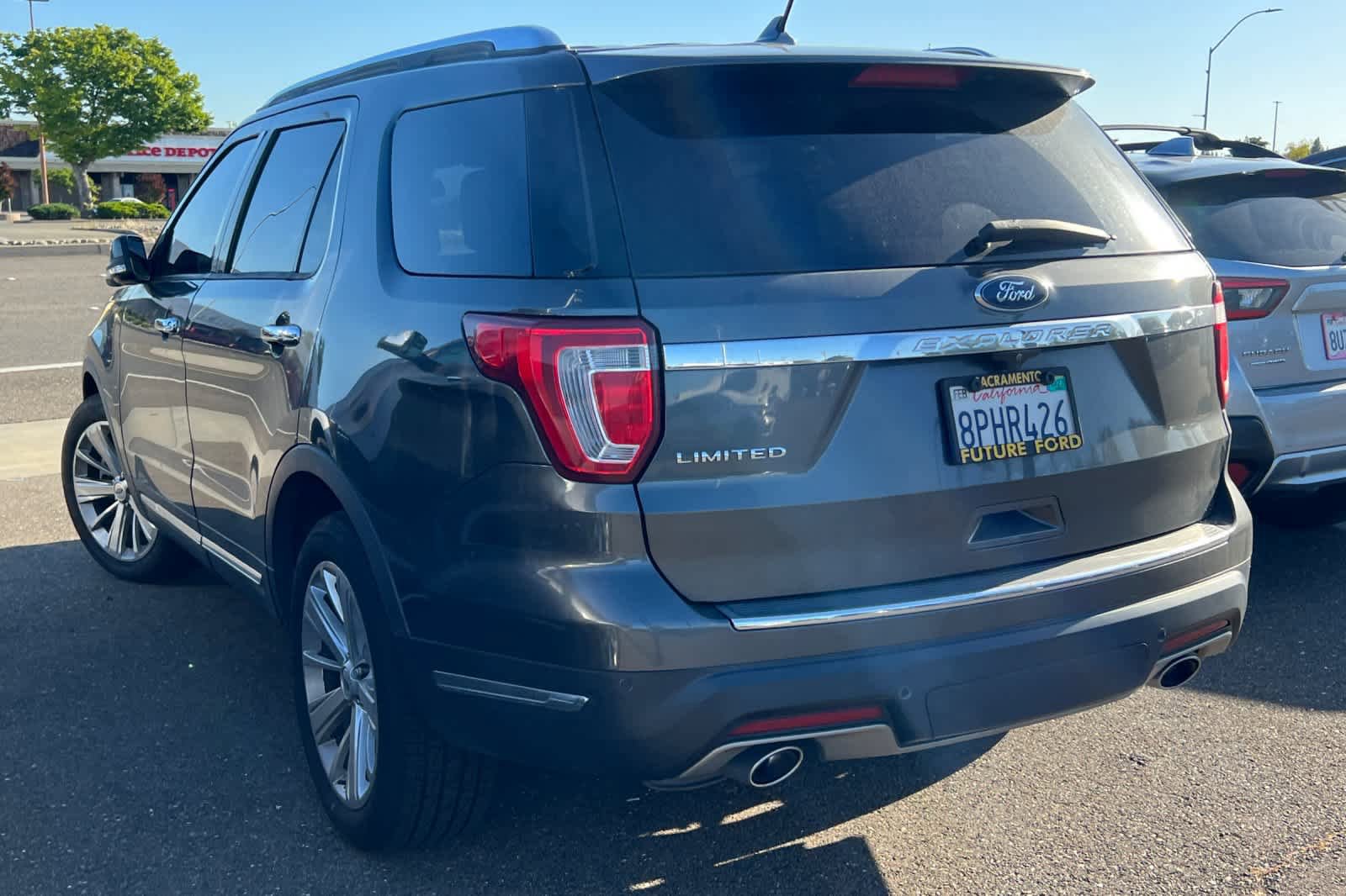 Used 2019 Ford Explorer Limited w/ Class III Trailer Tow Package FWD image 6