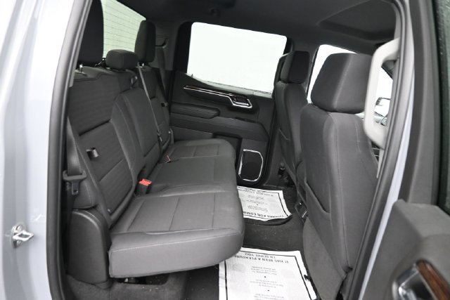 Used 2024 GMC Sierra 1500 Elevation AWD/4WD image 6