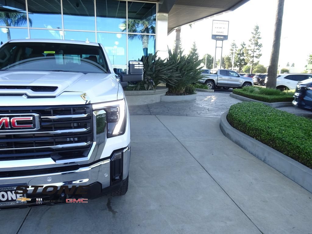 New 2026 GMC Sierra 2500 SLT w/ SLT Premium Package AWD/4WD image 31