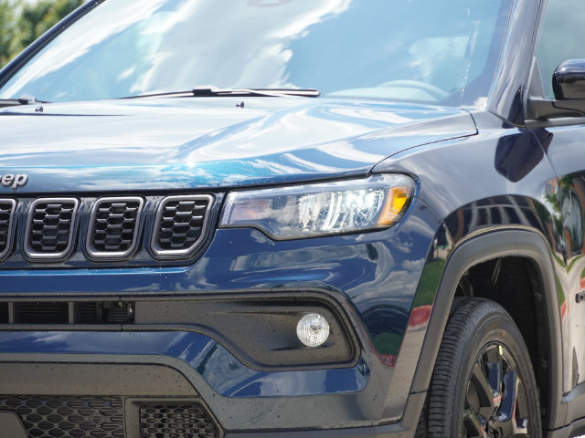 New 2026 Jeep Compass Latitude AWD/4WD image 7