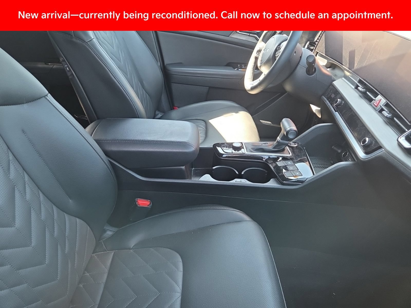 Certified 2025 Kia Sportage X-Pro AWD/4WD image 11
