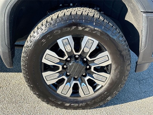 Used 2025 GMC Sierra 2500 Denali w/ Denali Reserve Package image 12