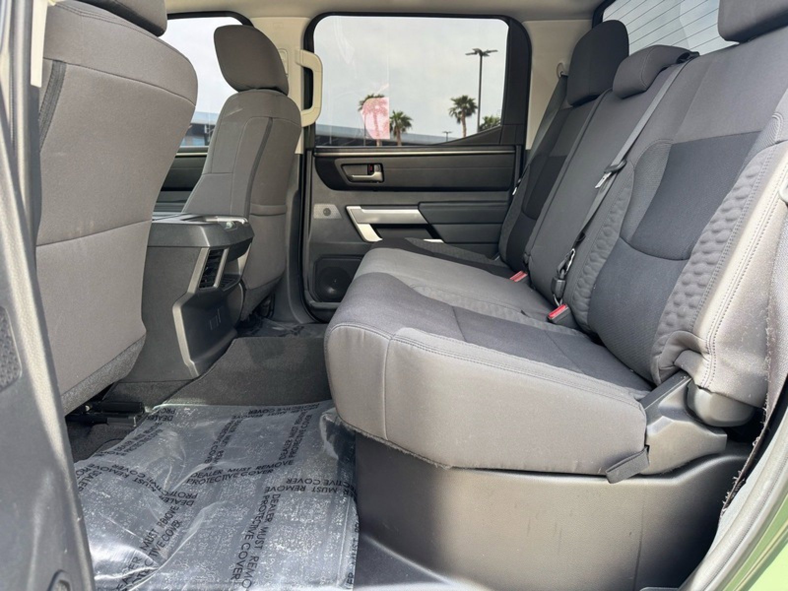 Used 2022 Toyota Tundra SR5 w/ SR5 Convenience Package AWD/4WD image 14