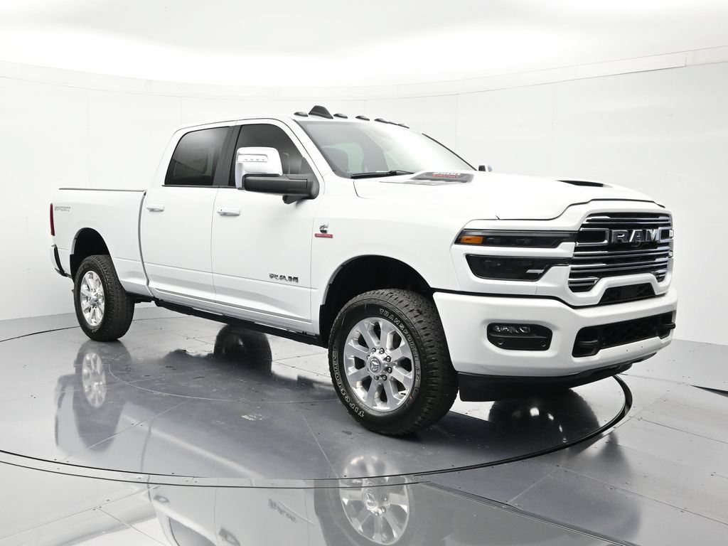 New 2026 RAM 2500 Laramie AWD/4WD image 3