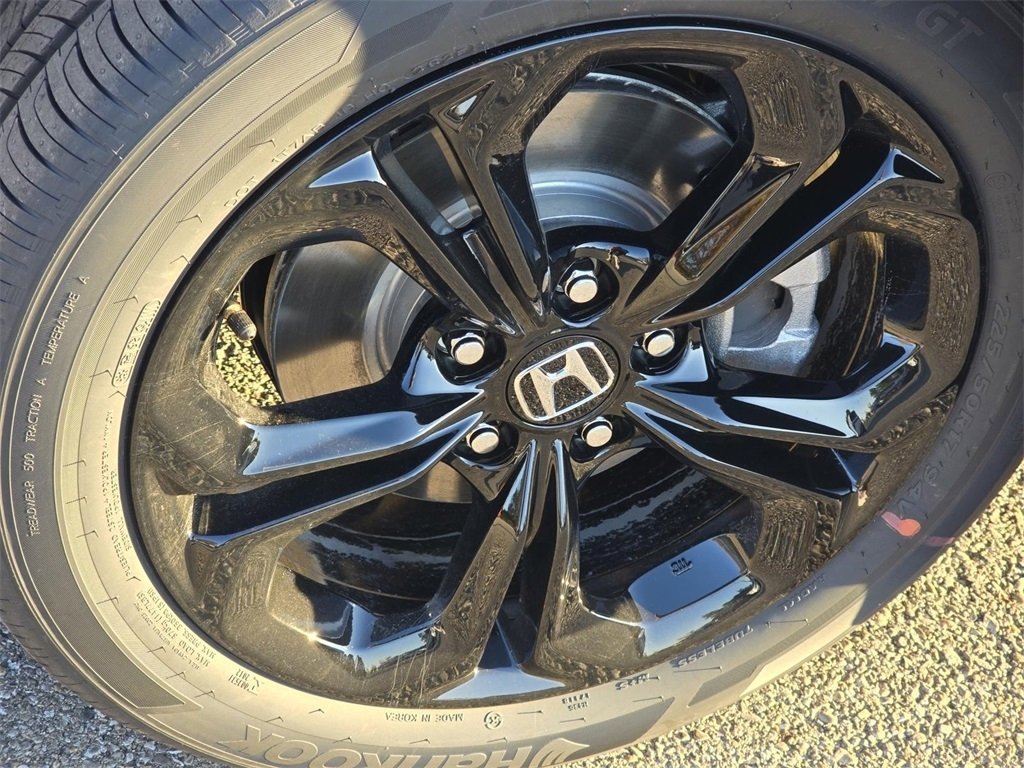 New 2025 Honda Accord SE image 9