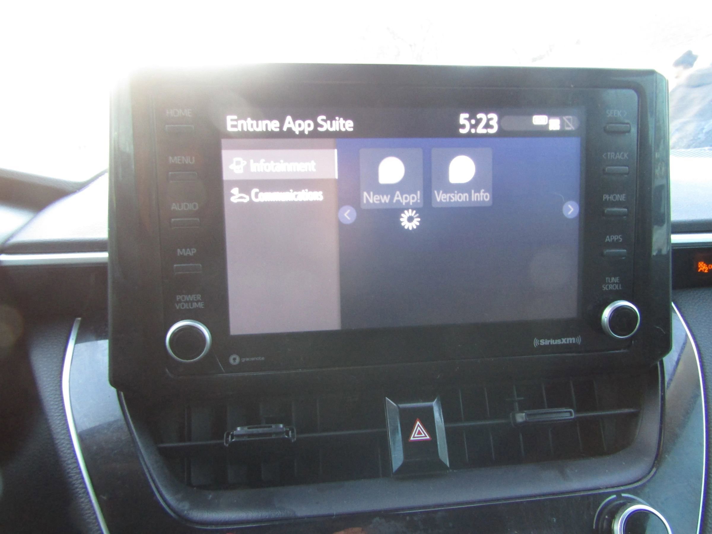 Used 2022 Toyota Corolla LE image 23