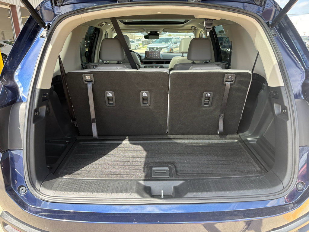 Certified 2024 Honda Pilot Touring image 32