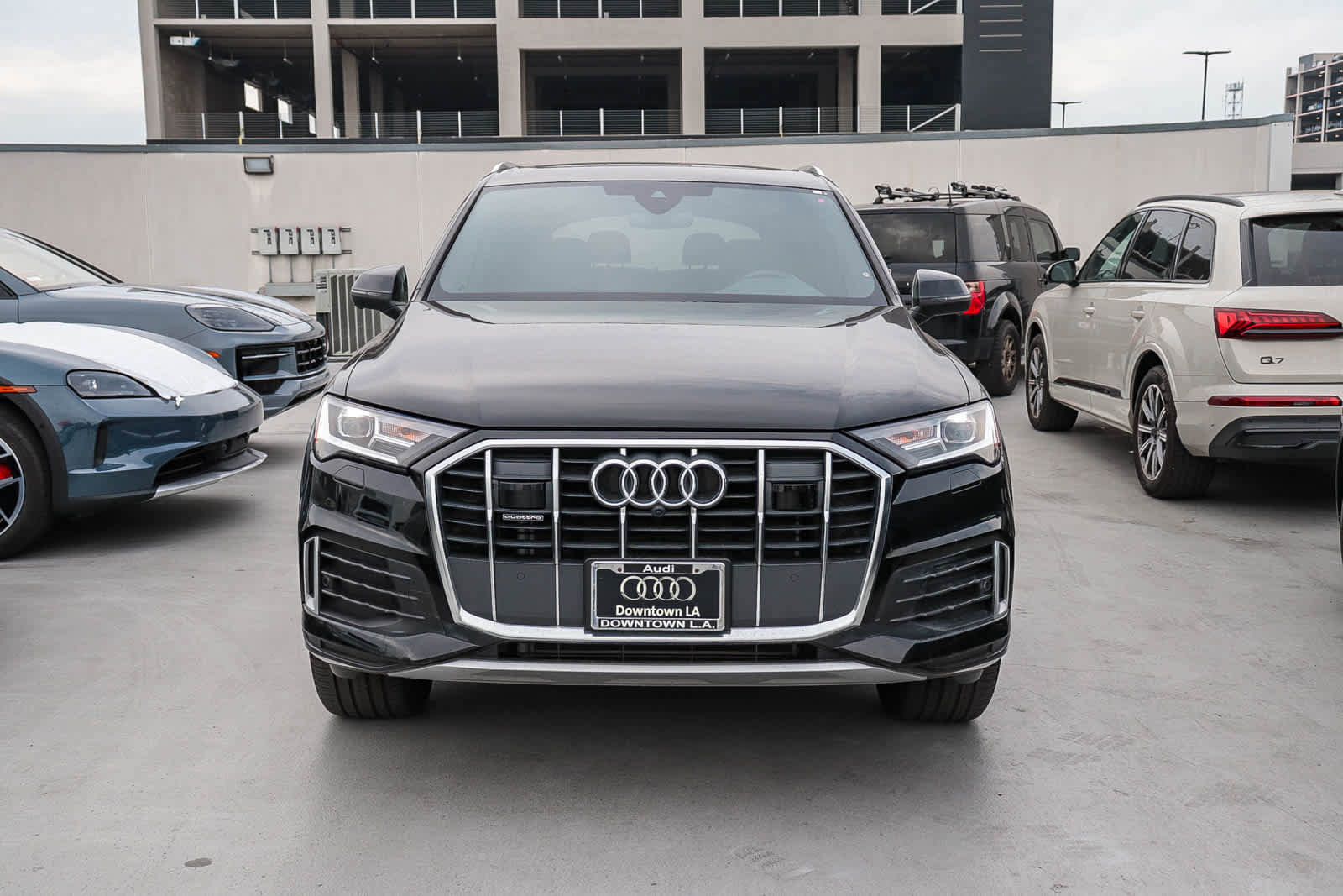 Used 2023 Audi Q7 2.0T Premium w/ Convenience Package image 2
