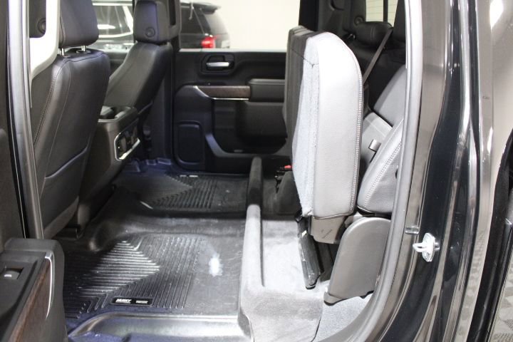 Certified 2022 GMC Sierra 3500 Denali image 49