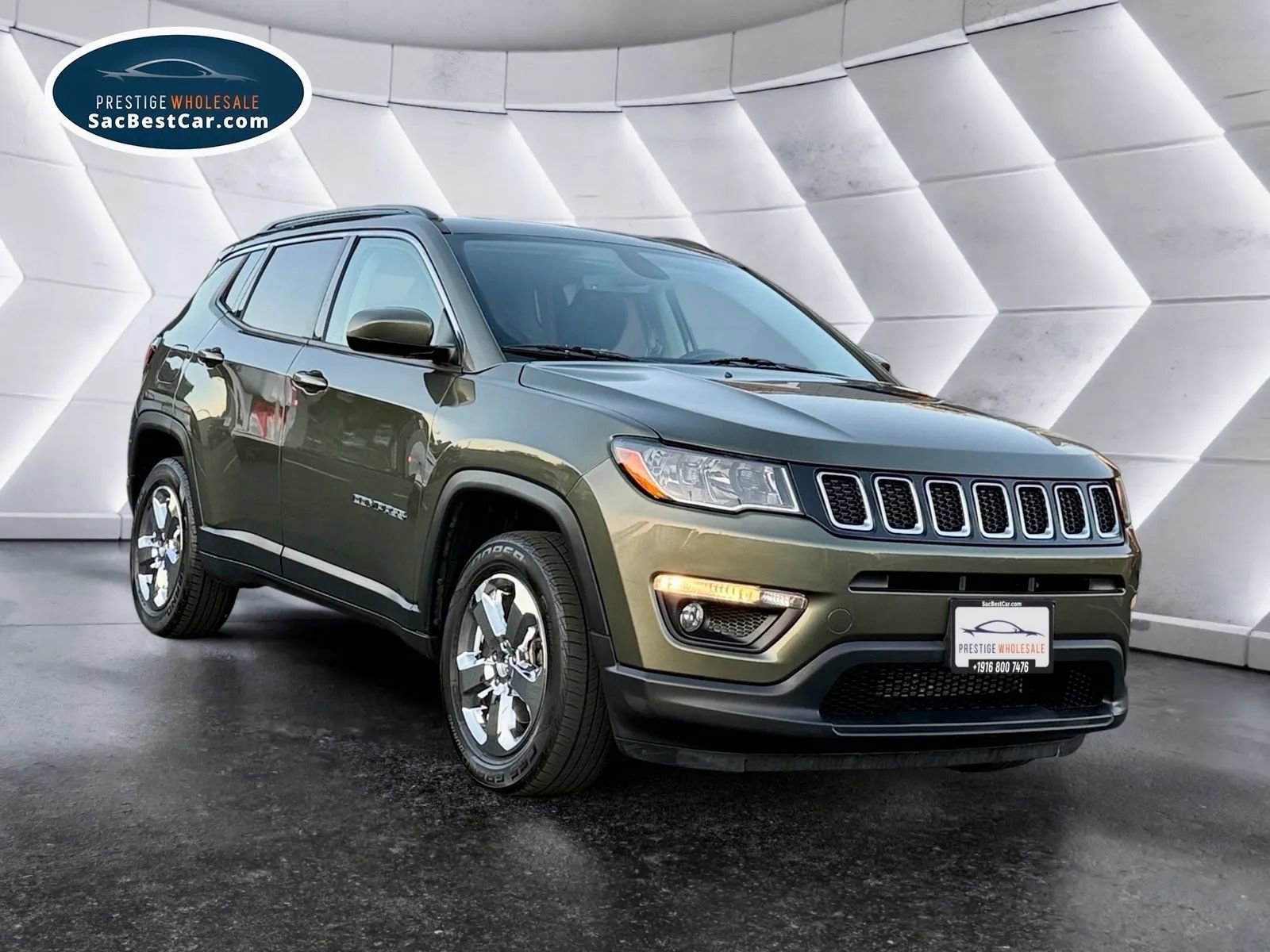 Used 2018 Jeep Compass Latitude w/ Popular Equipment Group image 3