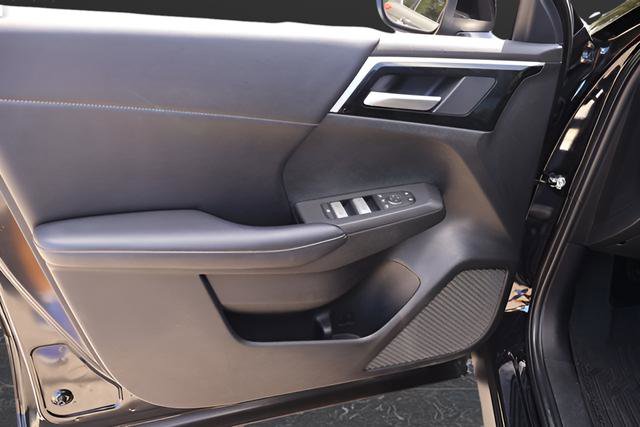 Used 2024 Mitsubishi Outlander SE FWD image 11