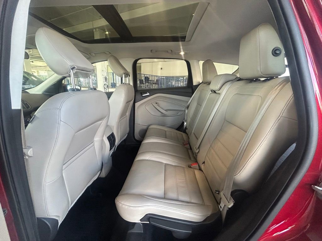 Used 2018 Ford Escape SEL image 34