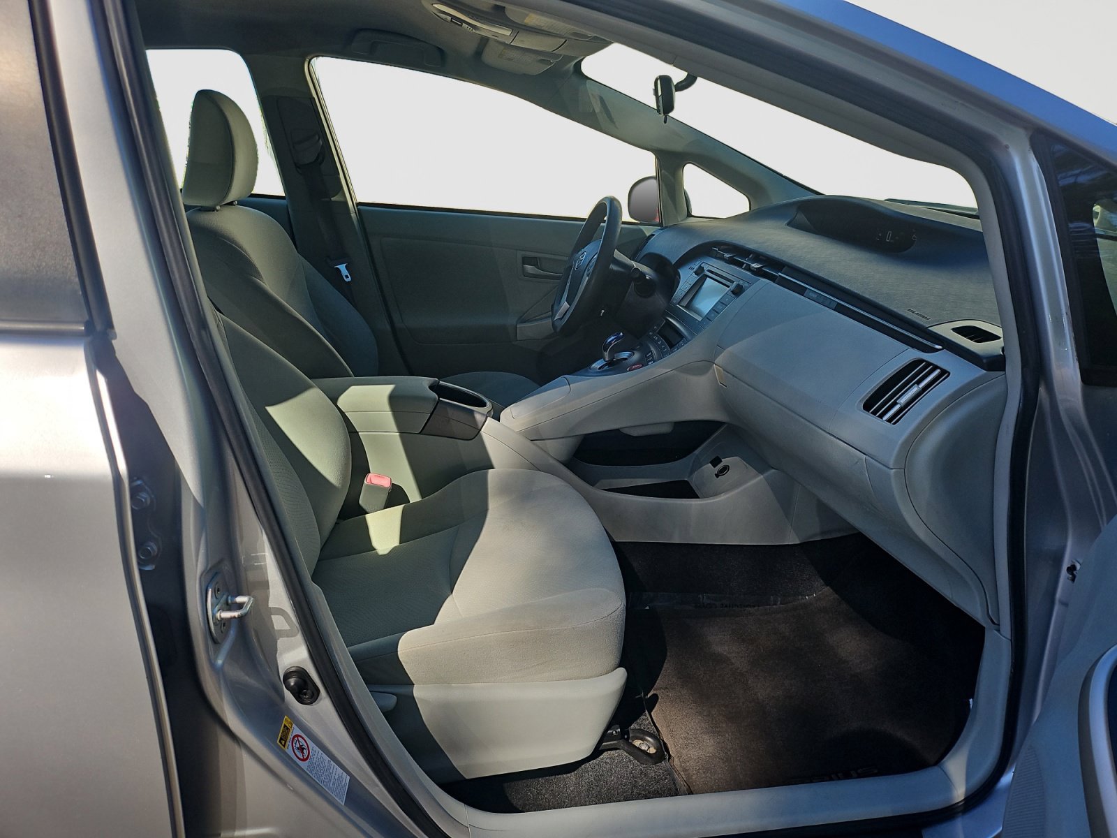 Used 2012 Toyota Prius Two FWD image 14