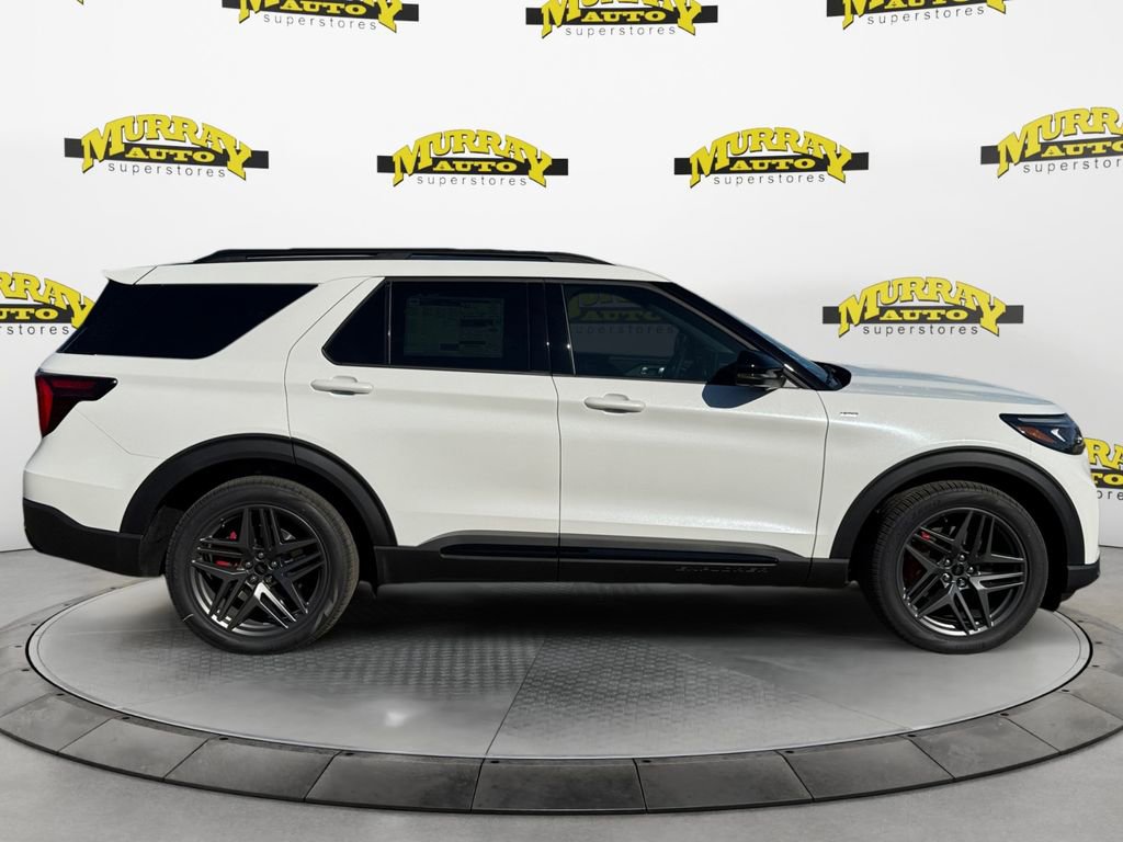 New 2026 Ford Explorer ST-Line w/ ST-Line Street Pack image 7