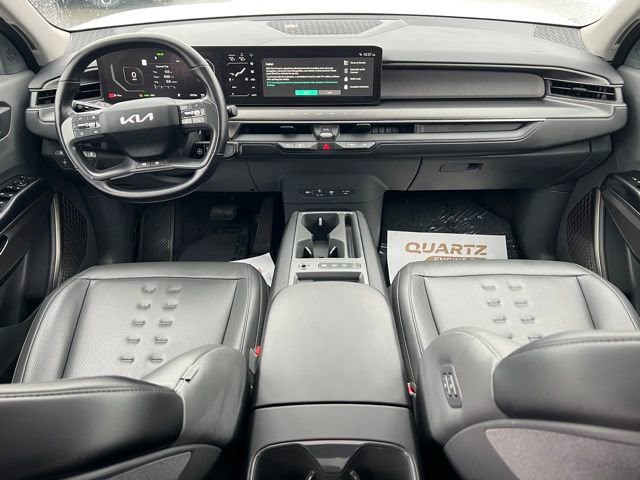Used 2024 Kia EV9 Wind image 10