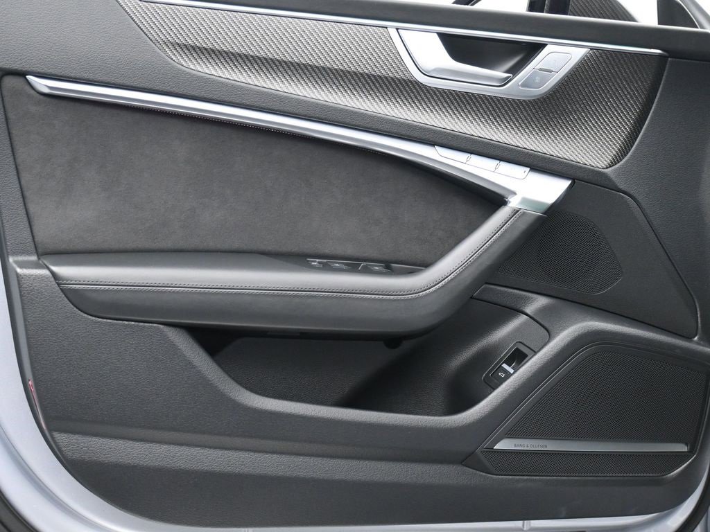 Used 2023 Audi RS 7 Sportback image 9