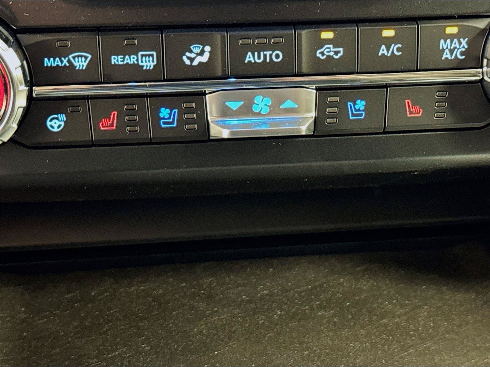 New 2026 Ford F350 Platinum w/ Platinum Plus Package AWD/4WD image 20