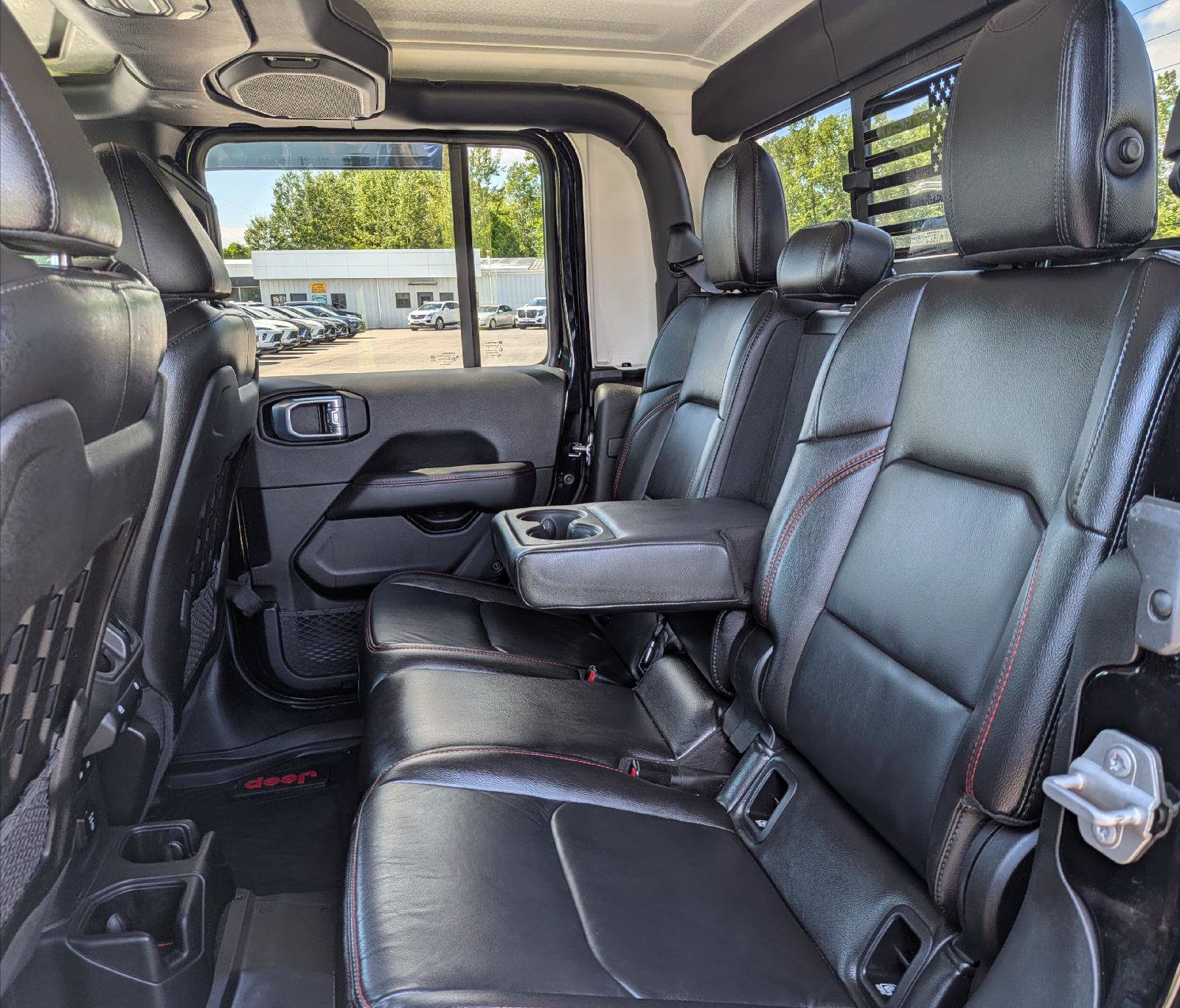 Used 2022 Jeep Gladiator Rubicon w/ LED Lighting Group AWD/4WD image 20