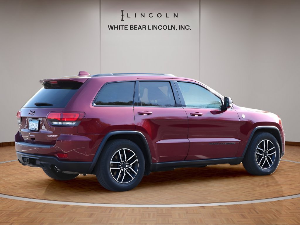 Used 2021 Jeep Grand Cherokee Trailhawk w/ Trailhawk Luxury Group AWD/4WD image 5