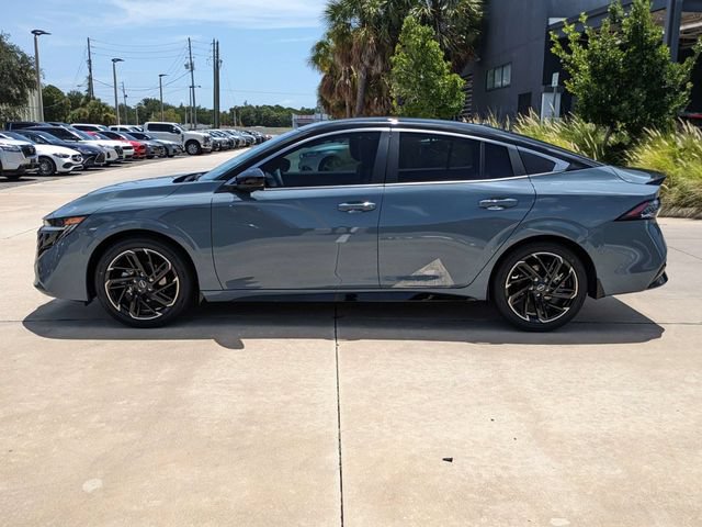 New 2026 Nissan Sentra SR w/ SR Premium Package FWD image 9