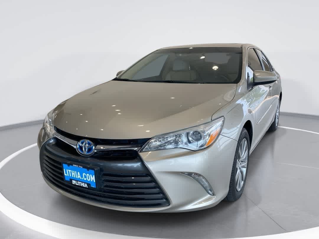 Used 2015 Toyota Camry XLE w/ Moonroof Package