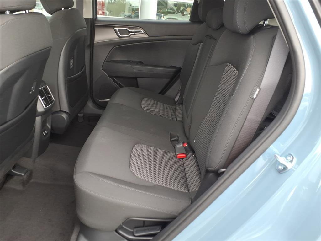 New 2026 Kia Sportage S image 11