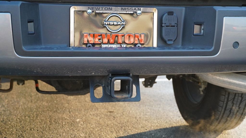 Used 2024 Nissan Titan SV w/ SV Convenience Package image 44