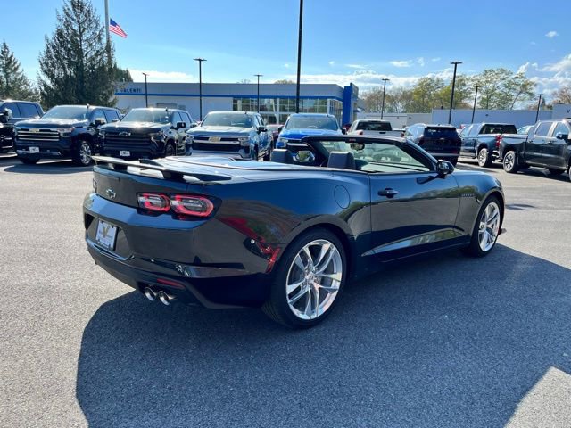 Used 2024 Chevrolet Camaro LT image 6