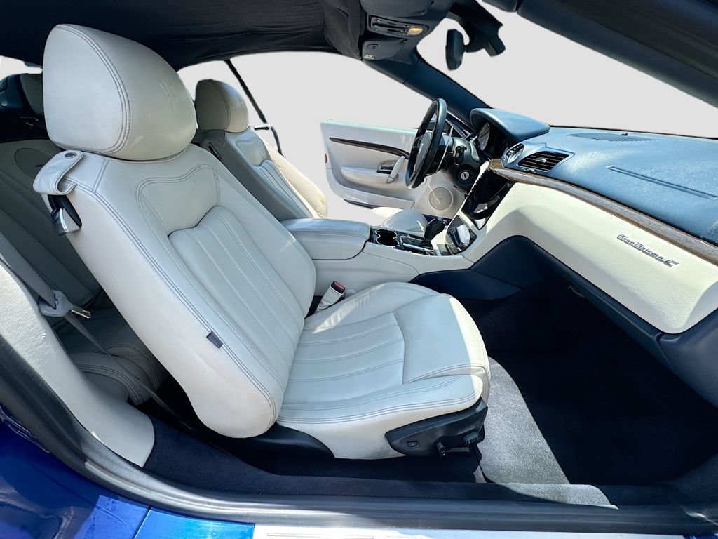 Used 2012 Maserati GranTurismo Convertible RWD image 24