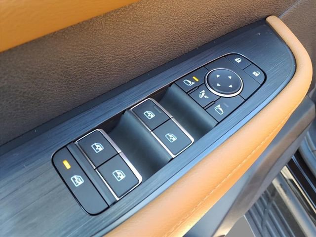 New 2026 Nissan Armada SL w/ Captain's Chari Seat Package image 16