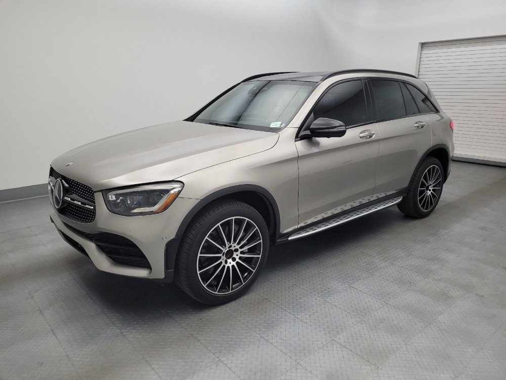 Used 2020 Mercedes-Benz GLC 300 w/ Driver Assistance Package image 2