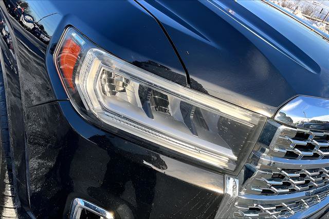 Used 2023 GMC Acadia Denali w/ Denali Ultimate Package image 30