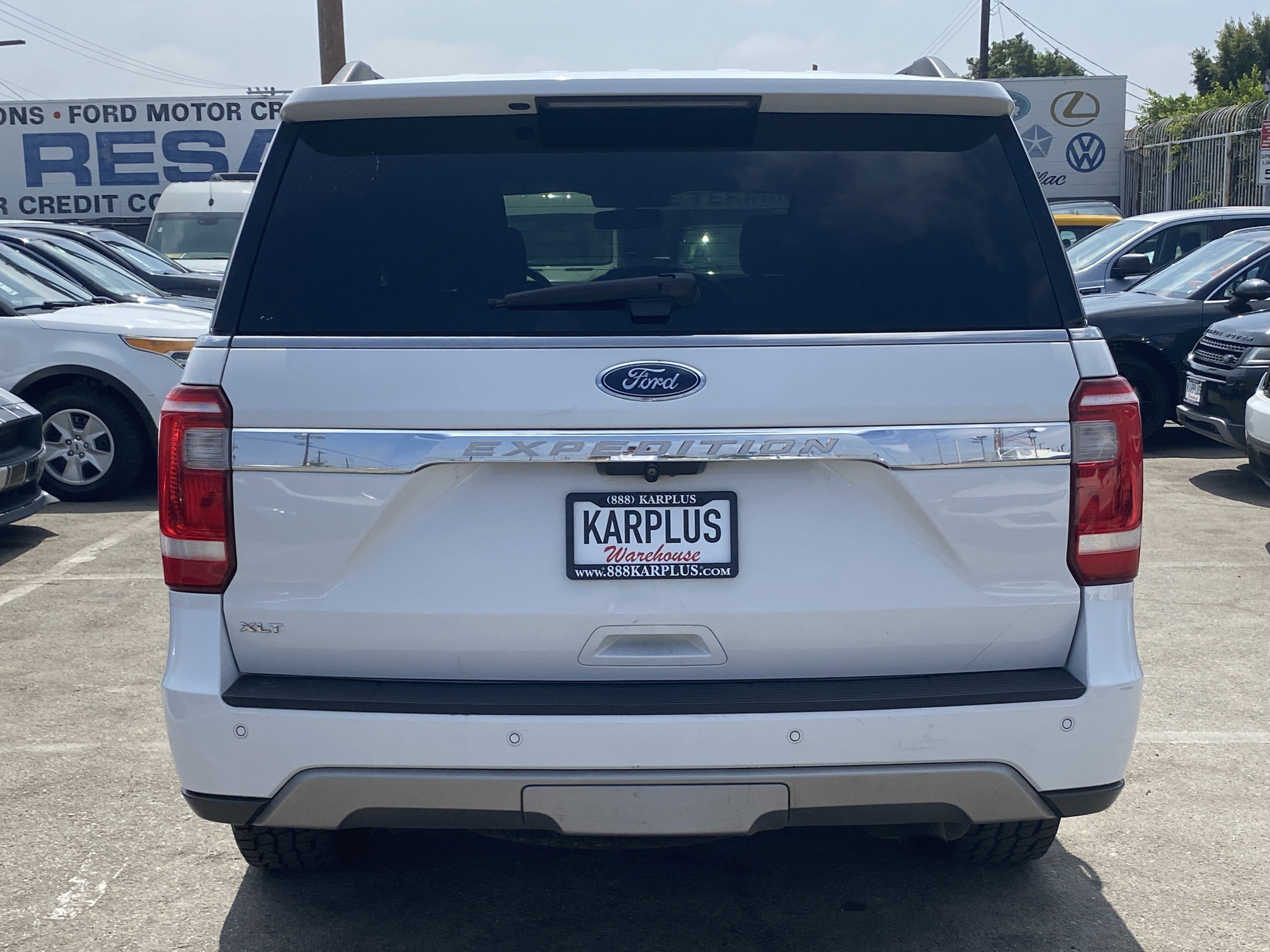 Used 2019 Ford Expedition XLT image 7