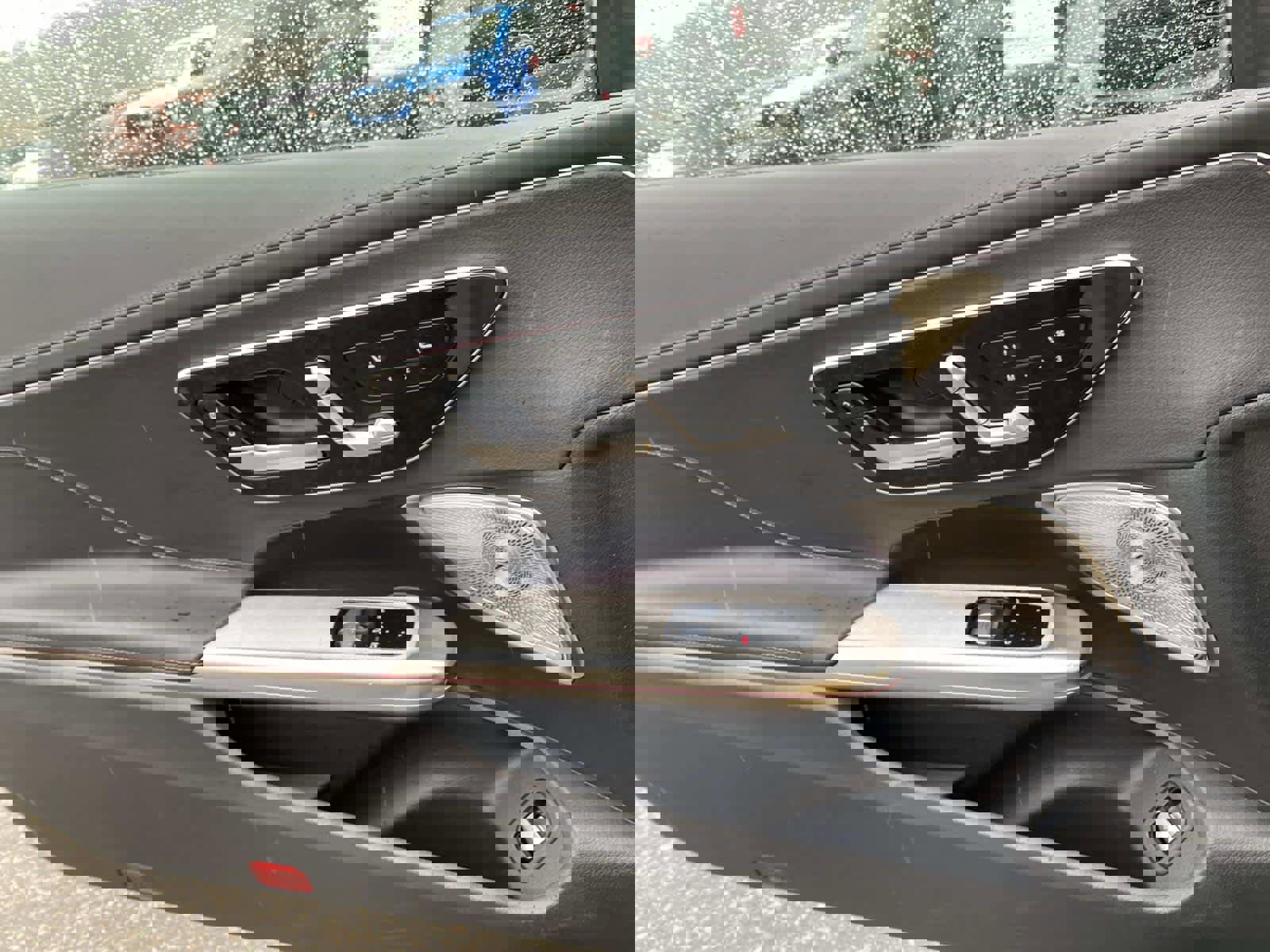 Used 2024 Mercedes-Benz CLE 300 4MATIC Coupe image 21