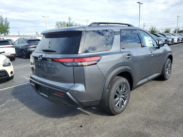 New 2026 Nissan Pathfinder SV w/ Cargo Package AWD/4WD image 7