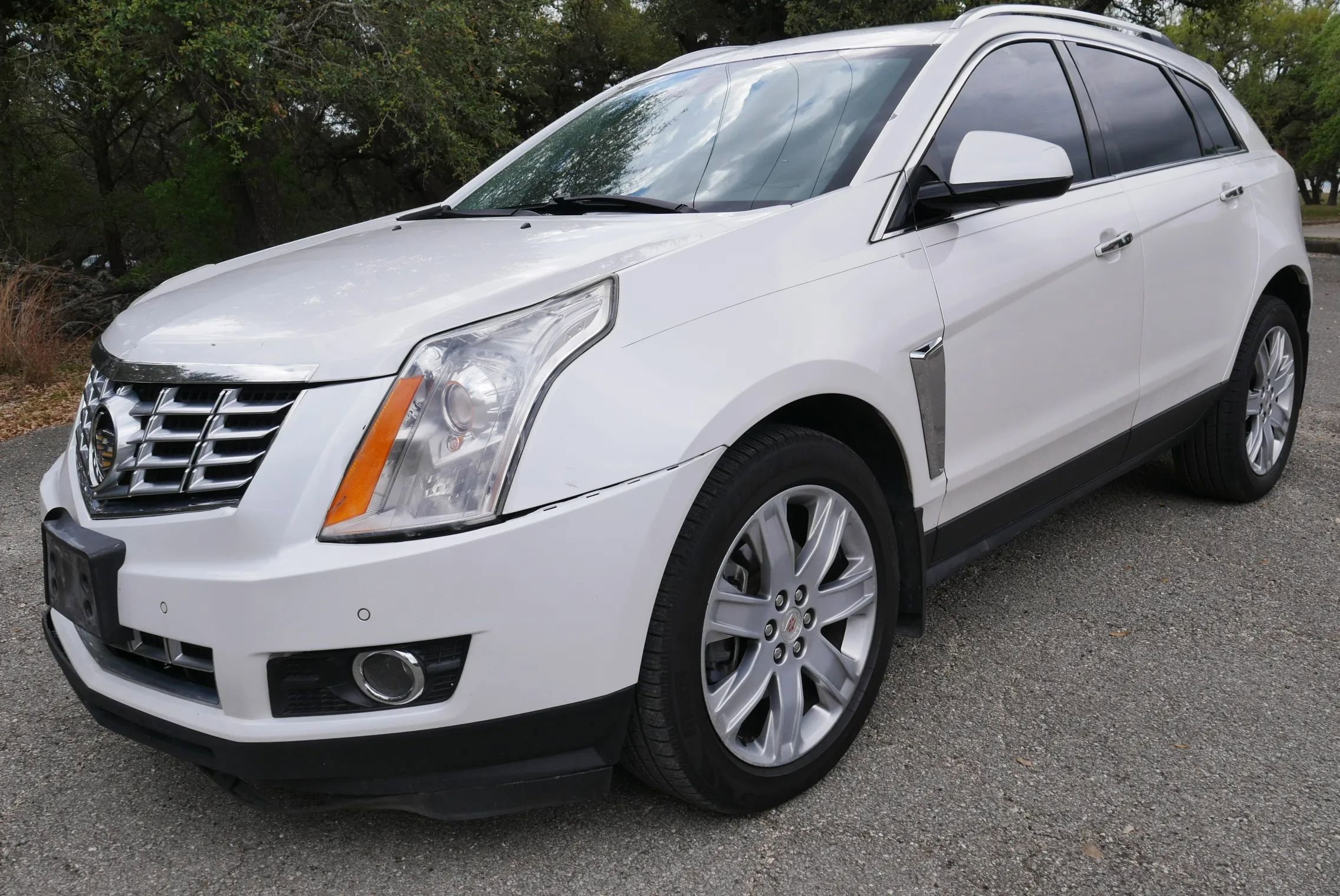 Used 2015 Cadillac SRX Performance w/ Driver Awareness Package FWD image 9