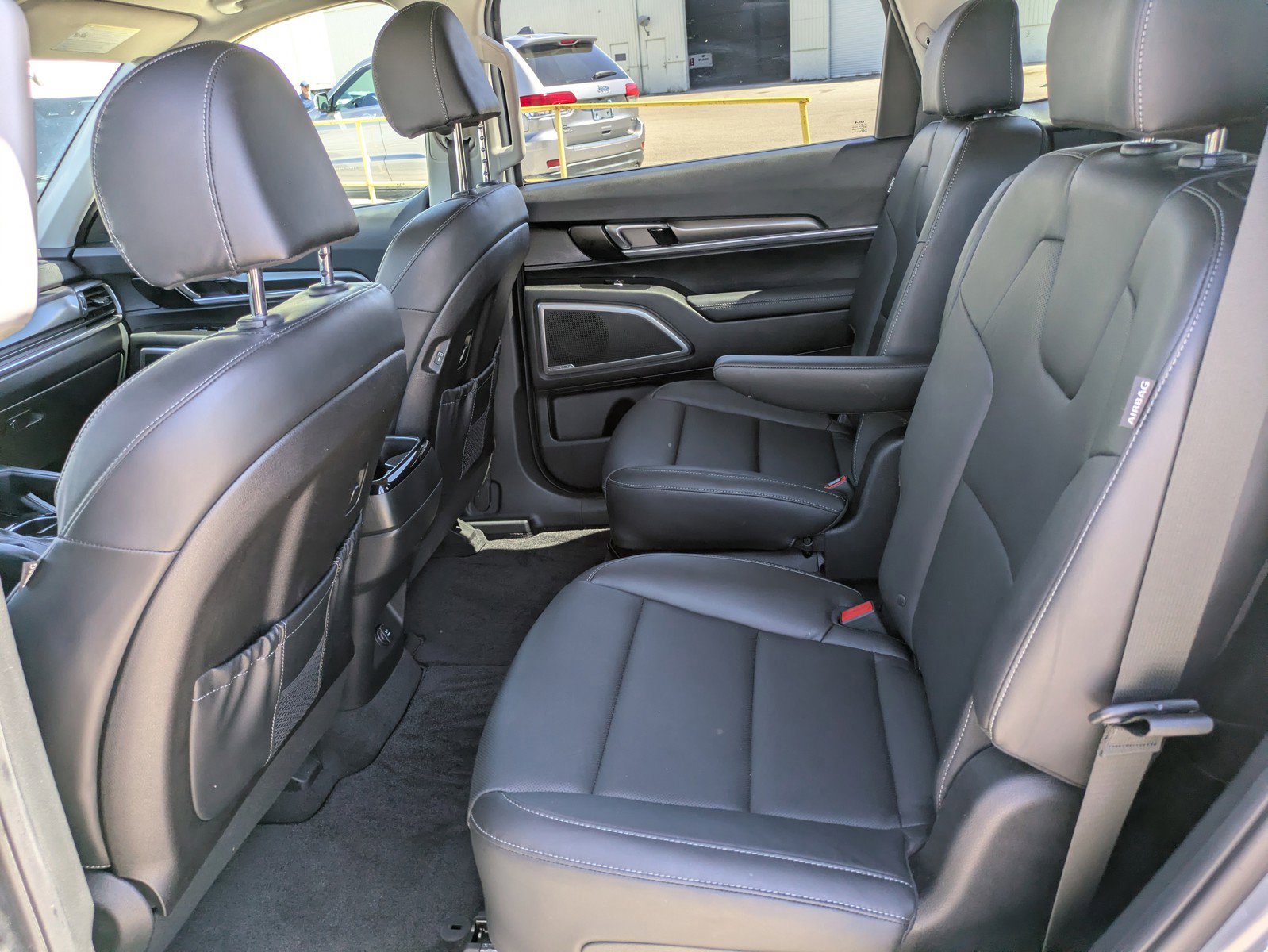 Certified 2023 Kia Telluride S image 11