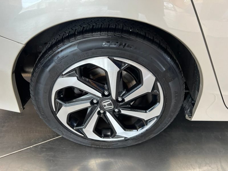 Used 2016 Honda Accord EX-L image 9