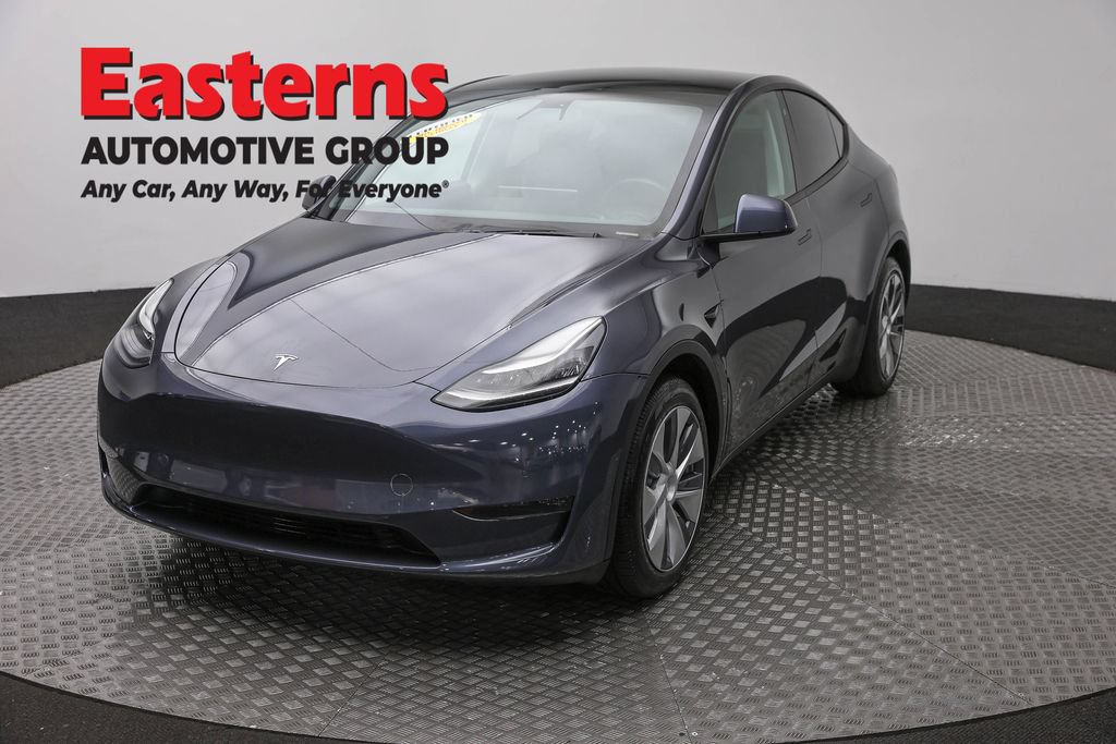 Used 2020 Tesla Model Y Long Range AWD/4WD image 1
