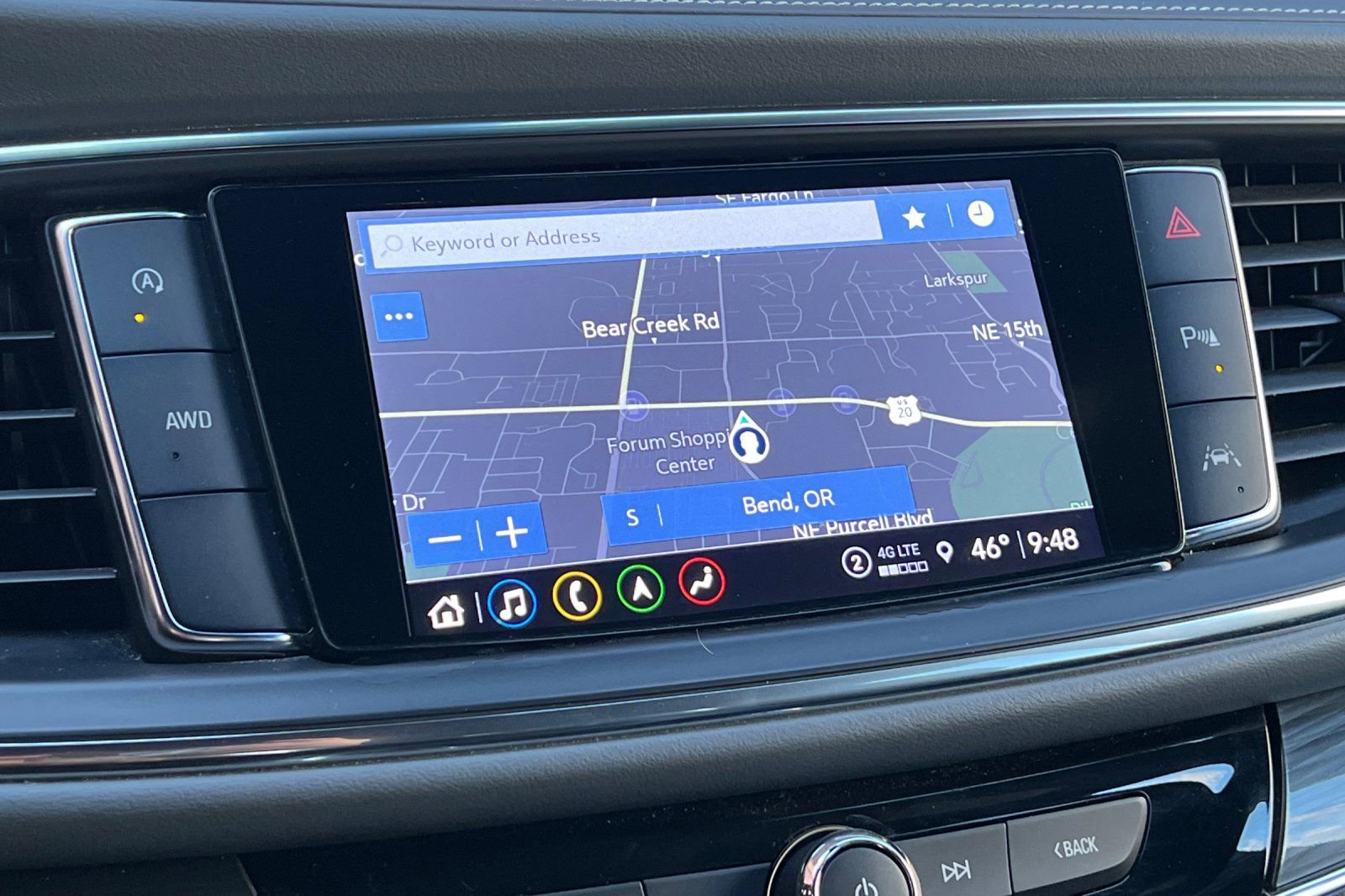 Used 2024 Buick Enclave Premium image 28