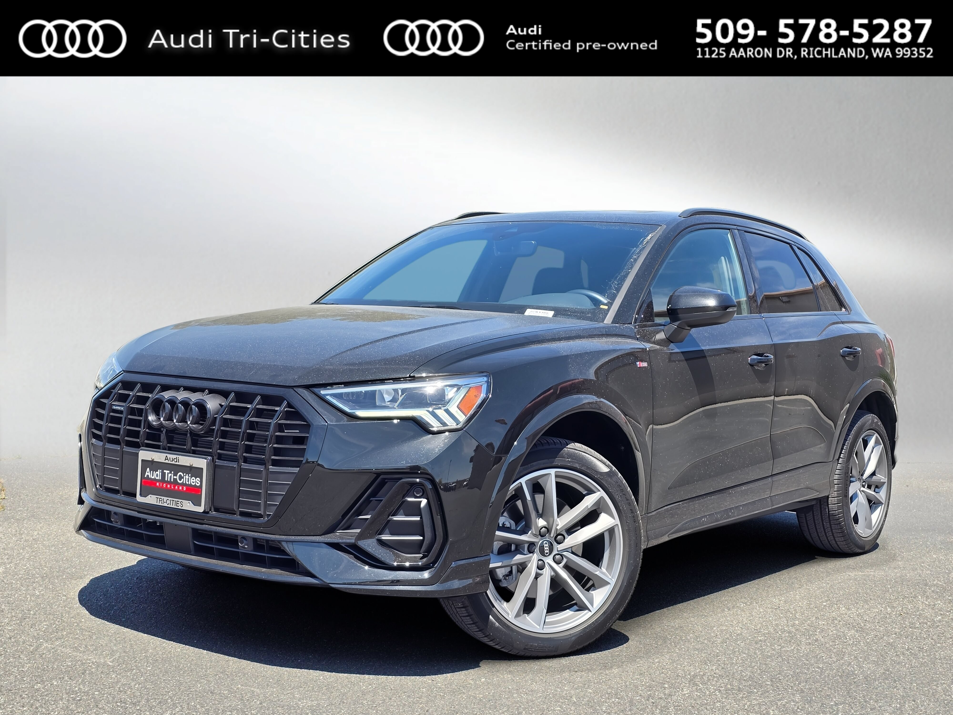 Certified 2025 Audi Q3 2.0T Premium w/ Convenience Package