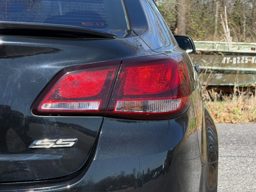 Used 2017 Chevrolet SS image 9