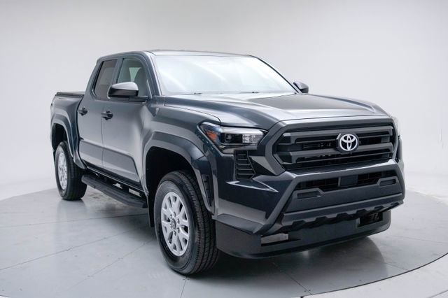 Used 2024 Toyota Tacoma SR image 7