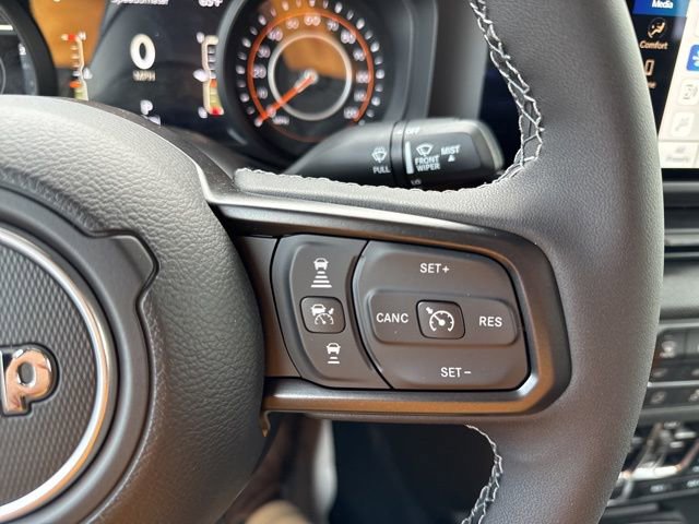 New 2025 Jeep Gladiator Sport AWD/4WD image 31