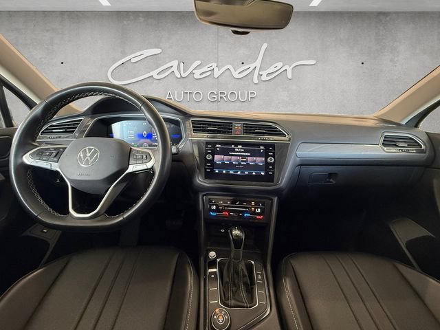 Used 2024 Volkswagen Tiguan SE AWD/4WD image 20