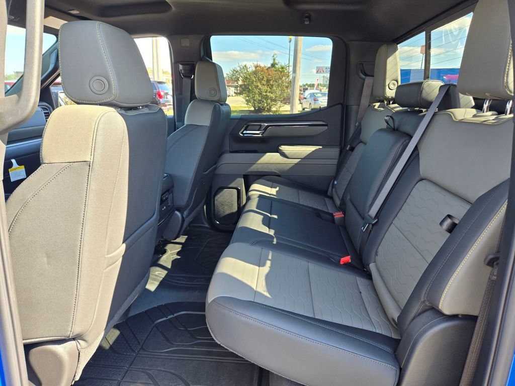 New 2026 Chevrolet Silverado 1500 ZR2 image 8